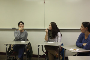 German College Students Visit International Club
