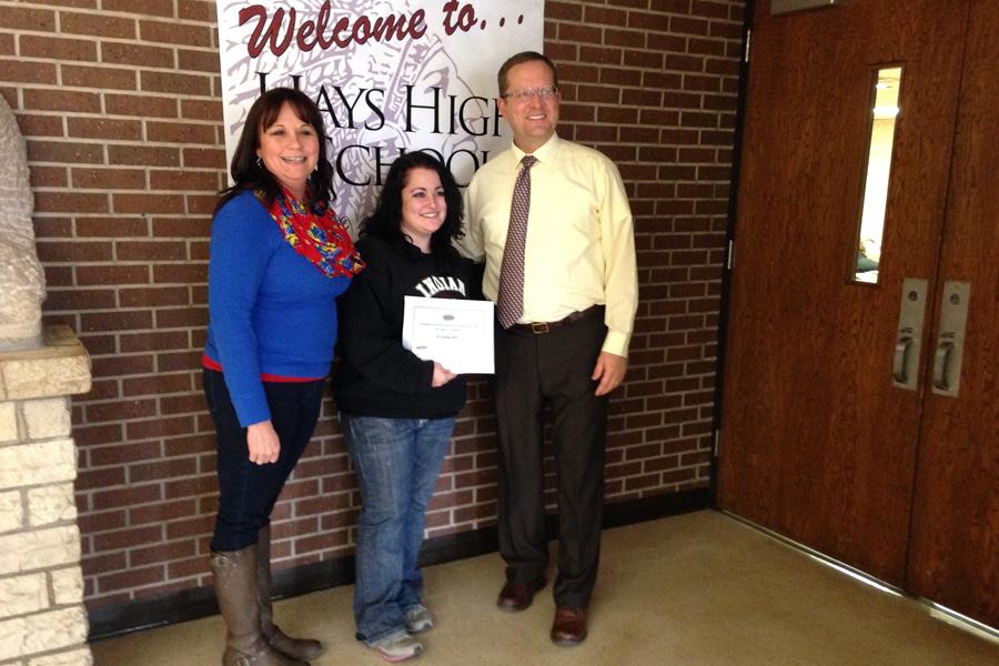 Senior takes recognition for Kansas Next Steps award