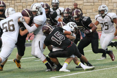 The Indians fall to Garden City during homecoming game