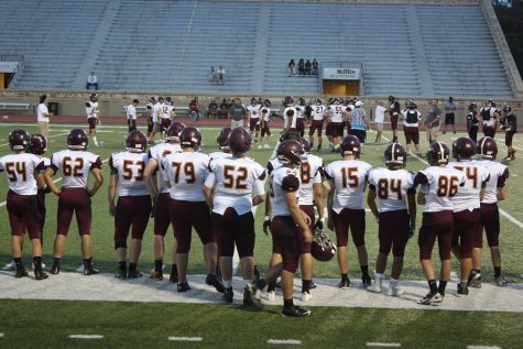 Football defeats Scott City 31-21