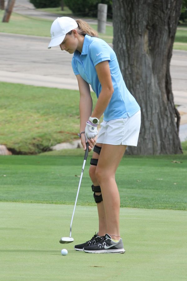 Girls golf takes second at Garden City; Oct. 6