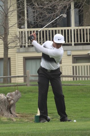 Golf places second at Dodge City Invitational