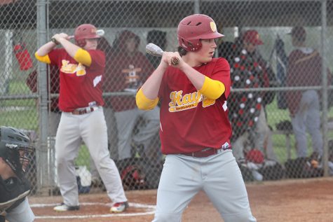 Indian baseball splits doubleheader against Dodge City