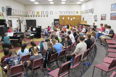 Musical rehearses at high school