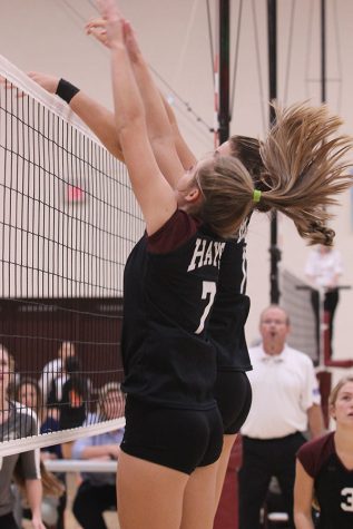 Volleyball goes 5-0 at Great Bend