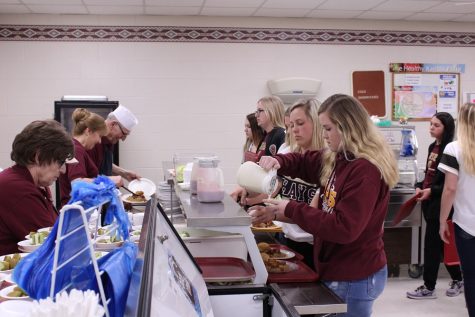 25-minute lunches should be commonplace