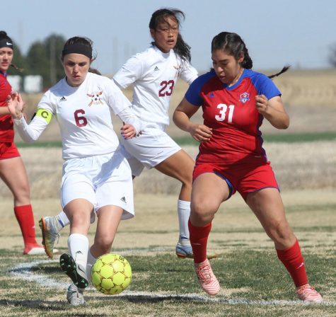 Lady Indians roll through WAC competition in a 3-0 win over Garden City
