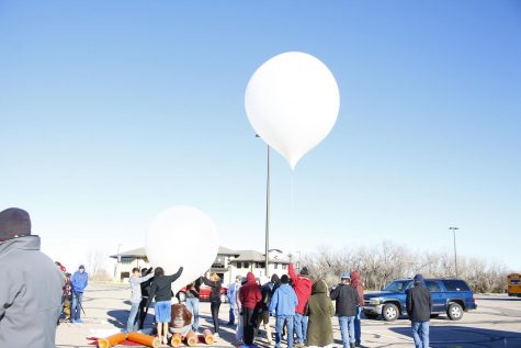 Physics students launch experiments with high altitude balloon