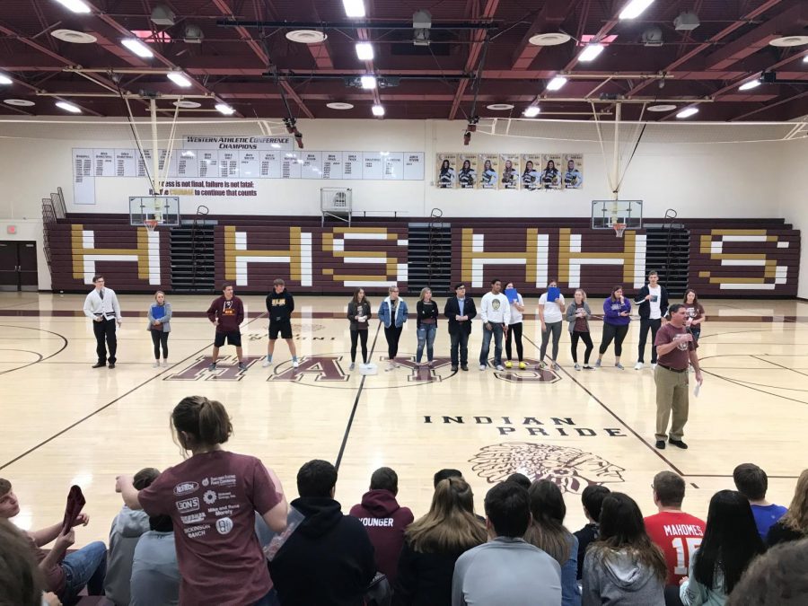 Leadership team met on Dec. 13 to host a Q & A panel for the freshmen. “I did this activity at my last high school,” Dale said while introducing the panel. “The juniors and seniors said they would have really liked to hear this advice when they were freshmen.”