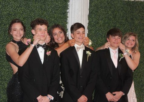 Students should not feel pressured to attend prom