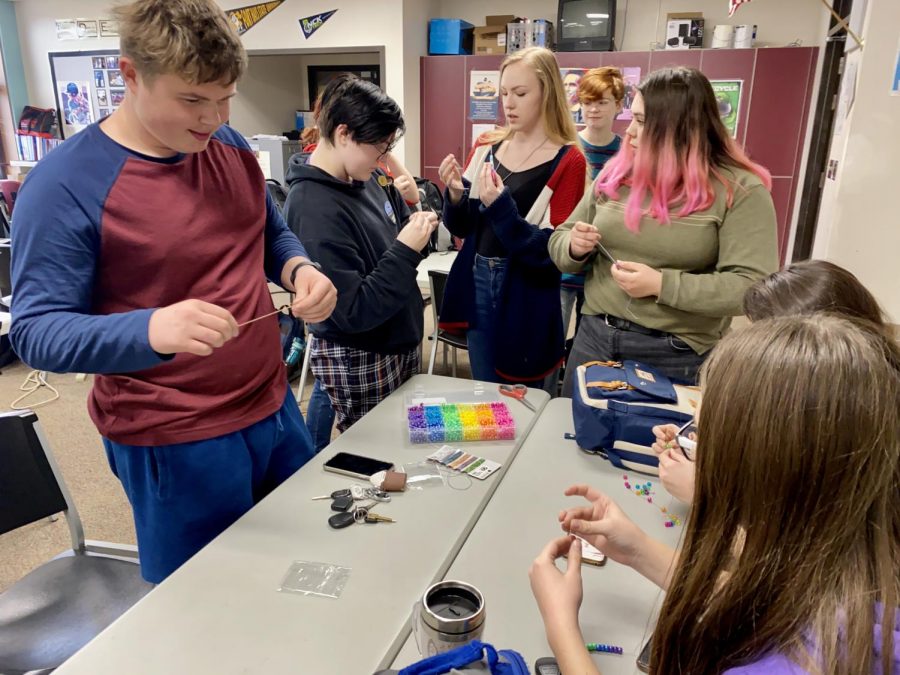 Students gathered in Room 112A after school on March 10 to make bracelets in promotion of the schools Gender Sexuality Alliance. The purpose of the GSA is to discuss how to handle bullying and provide a safe space for students to express themselves.