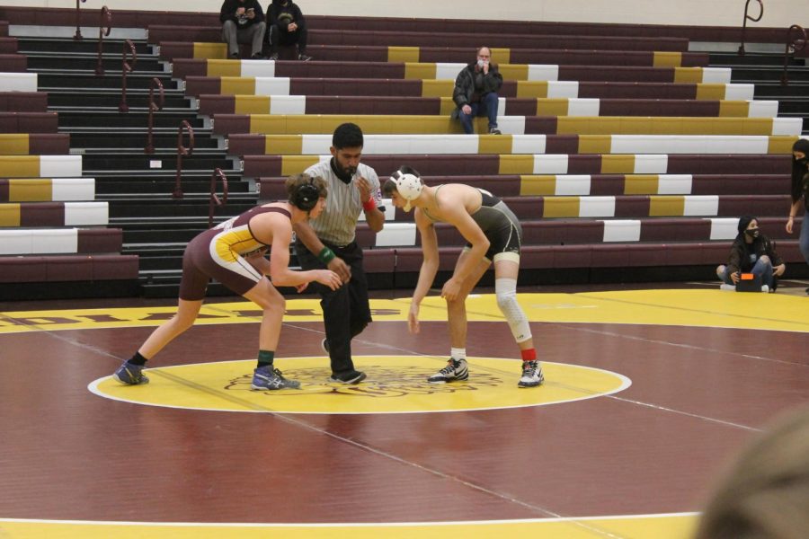 Boys Wrestling heads to Junction City