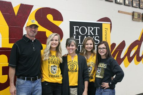Senior Katie Brungardt signs to FHSU for golf