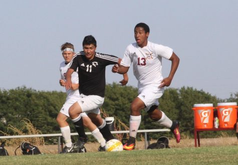 Boys soccer team falls to Bishop Carroll in weekend match up
