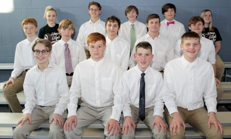 Swimmers clinch third place at Hays invitational