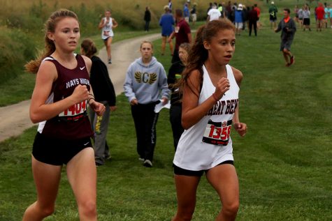 Cross Country Competes at Hesston
