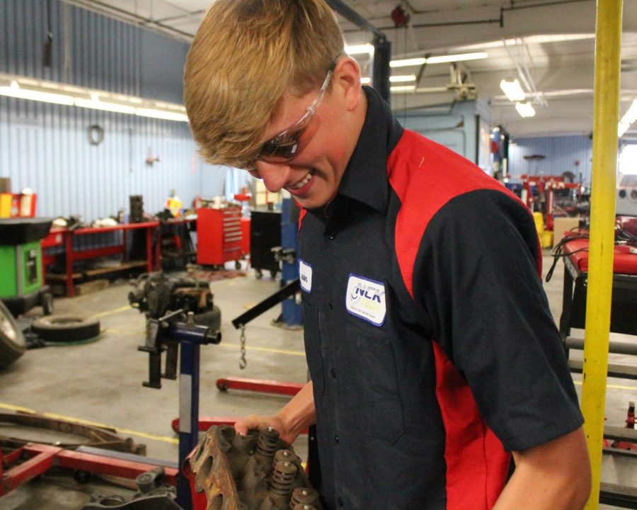 Senior Landon Summers takes advantage of the NCK Tech program offered.