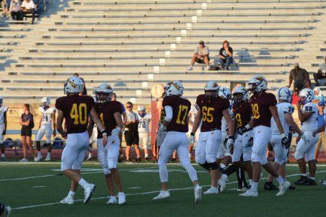 Football ends season with a loss at Maize South